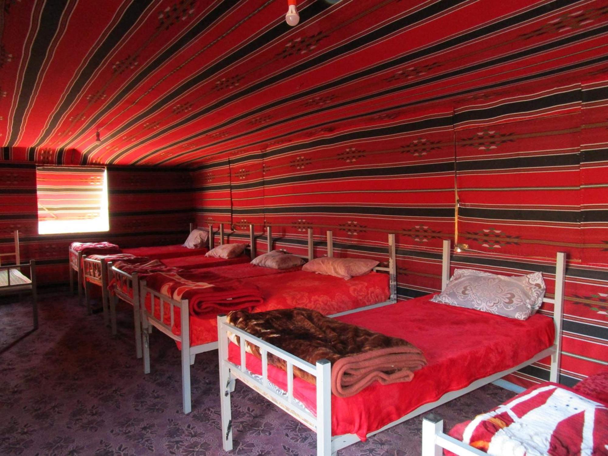 Bedouin Expedition Вади Рум Екстериор снимка