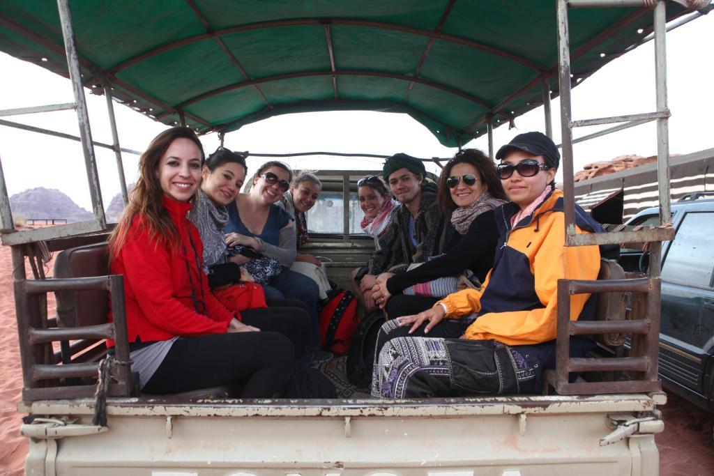 Bedouin Expedition Вади Рум Екстериор снимка